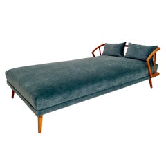 Mid Century German Daybed / Bed in Beech and Petrol Colored Velvet, 1950