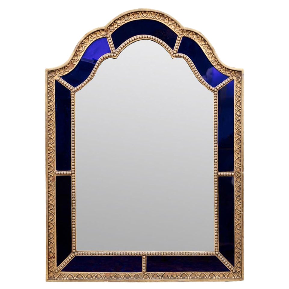 Miroir de composition en verre bleu cintré du 19e siècle en vente