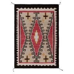 Moderner Navajo-Stammes-Kilim-Teppich in Rot, Beige-Braun und Off-White mit geometrischem Muster
