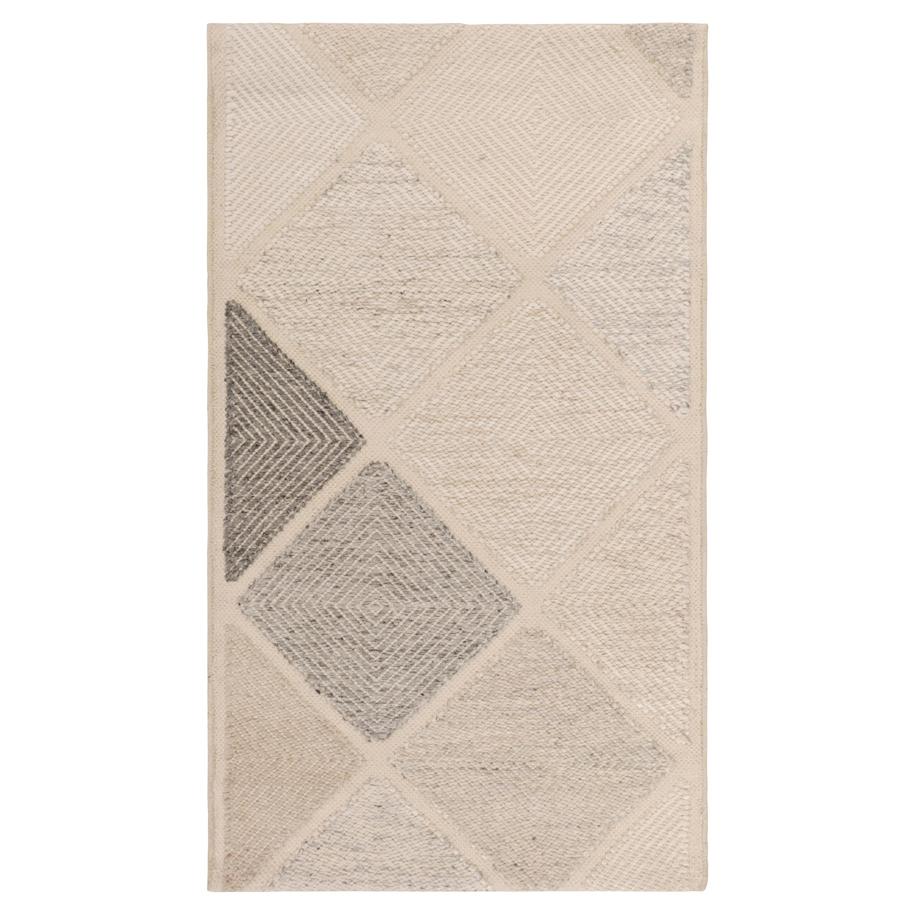 Rug & Kilim's Scandinavian Kilim Style Rug in White, Gray Diamond Pattern For Sale