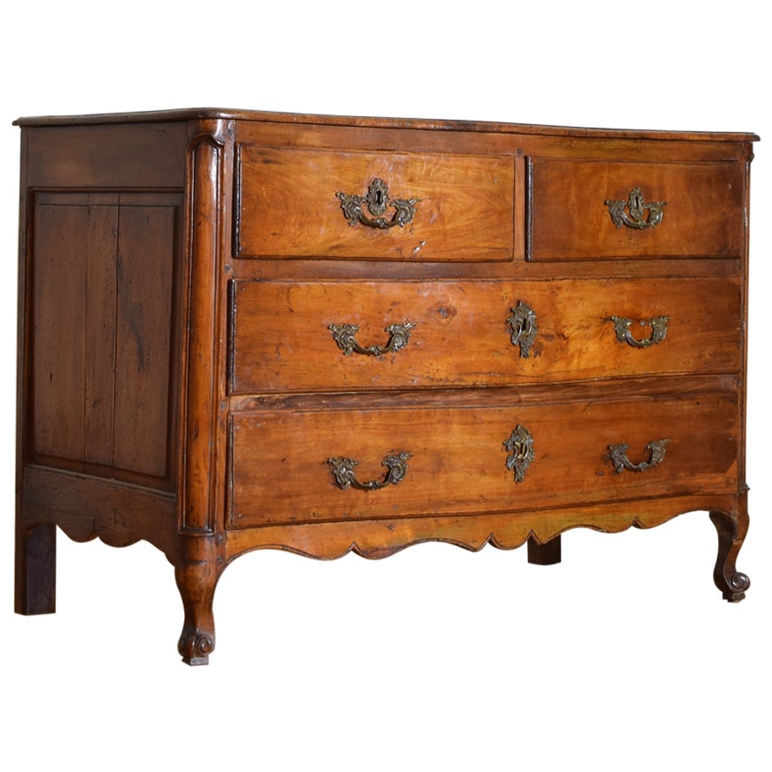 French LXV Period Shaped Walnut 2 over 2 Commode, mid 18th century