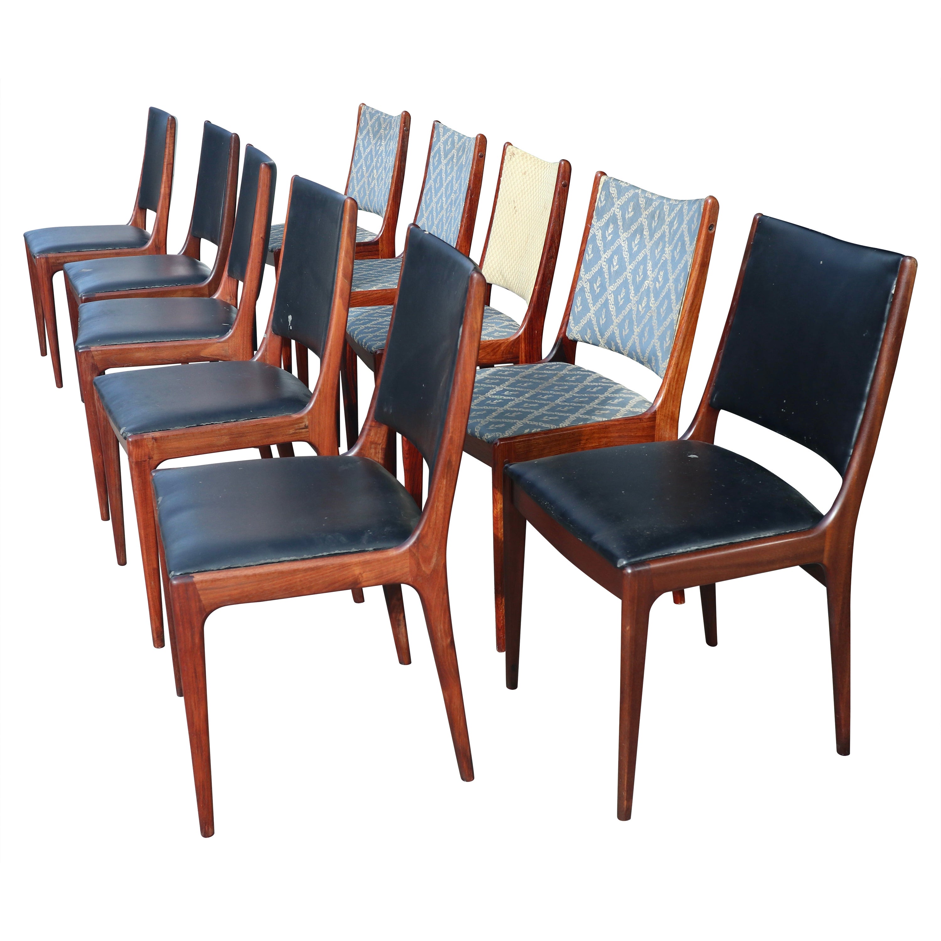 Ten Teak dining Chairs by Johannes Andersen for Uldum Møbelfabrik 1960s