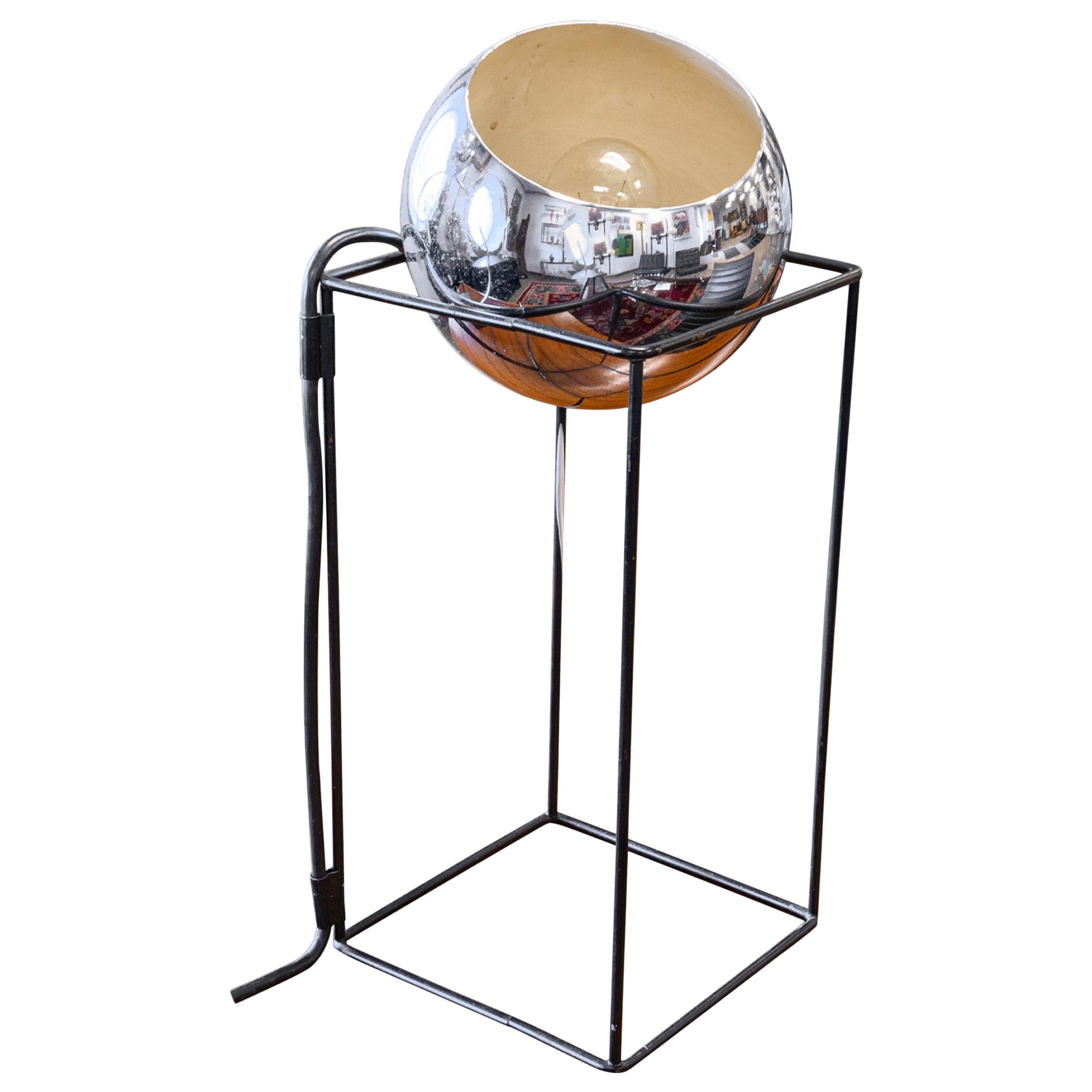 Mid Century Modern Chrome and Metal Table Lamp in the Style of Angelo Lelli