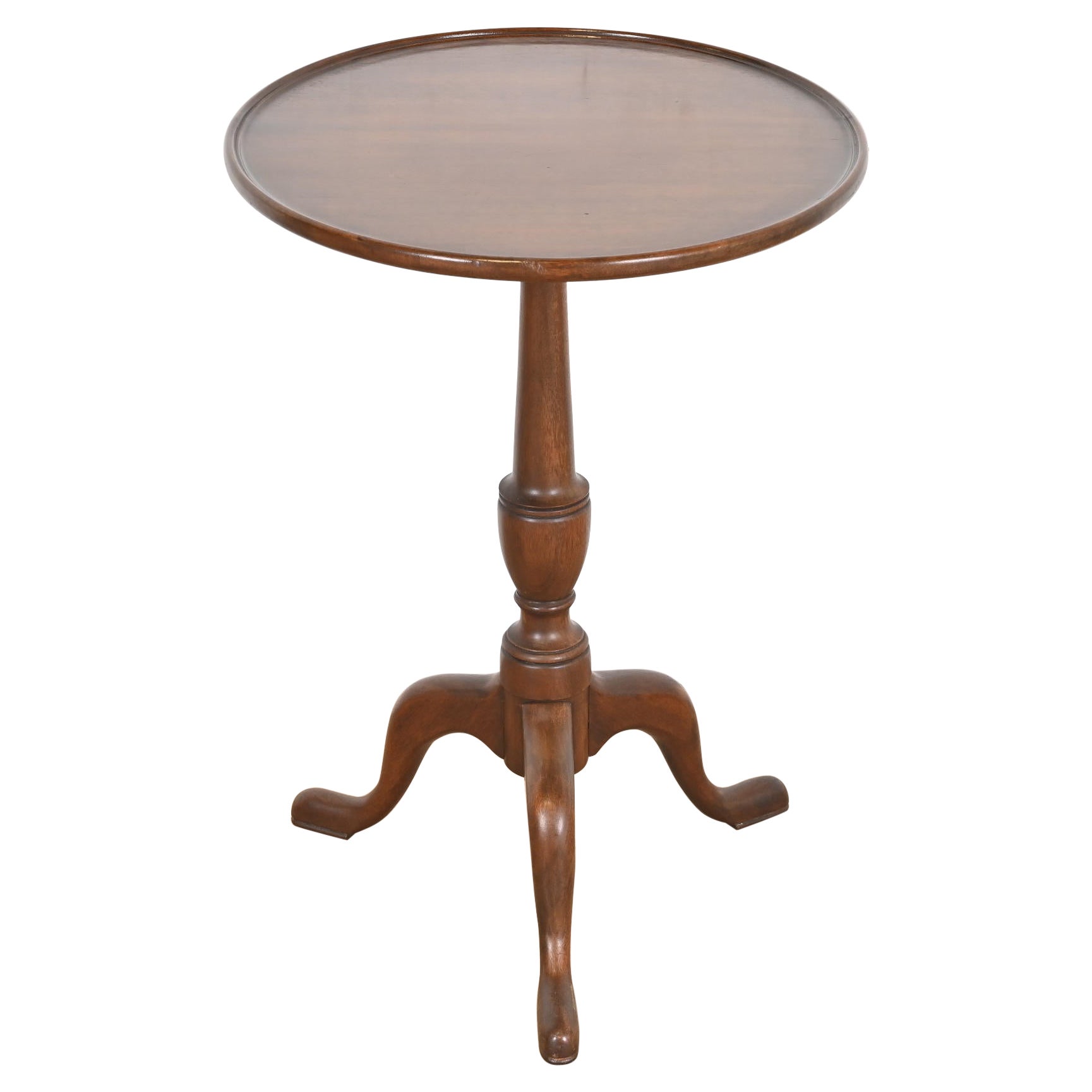 Henkel Harris Georgian Solid Mahogany Pedestal Tea Table For Sale