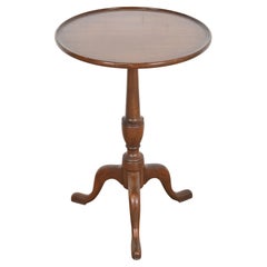 Henkel Harris Georgian Solid Mahogany Pedestal Tea Table