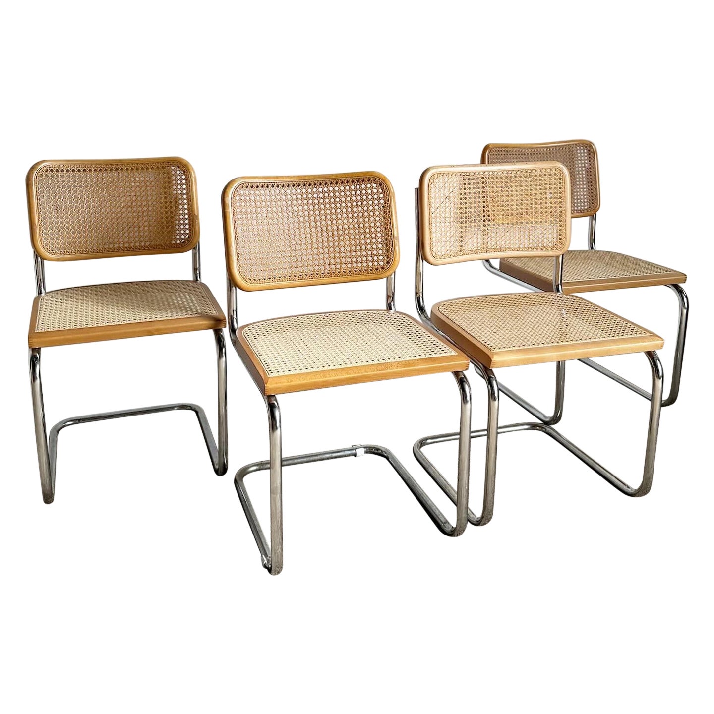 Chaises de salle à manger en porte-à-faux chromées et cannées The Moderns - Lot de 4 en vente