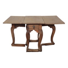 Antique 18th Century Oak Gate-leg Table