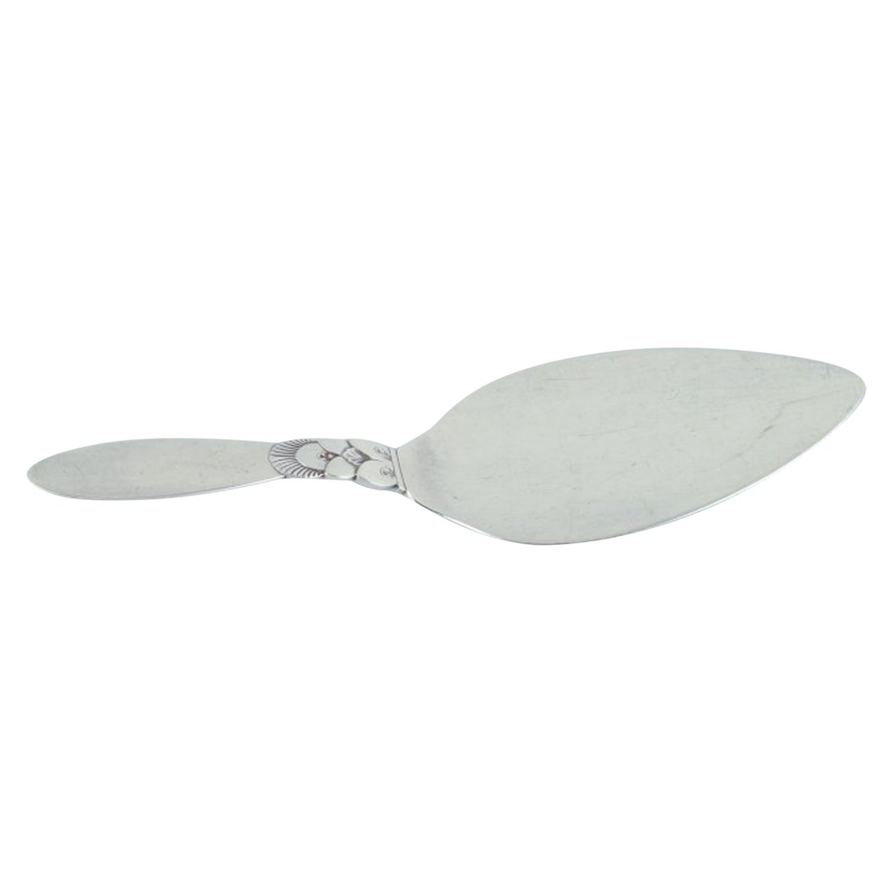 Georg Jensen Cactus. Large serving spade in all-silver.  For Sale