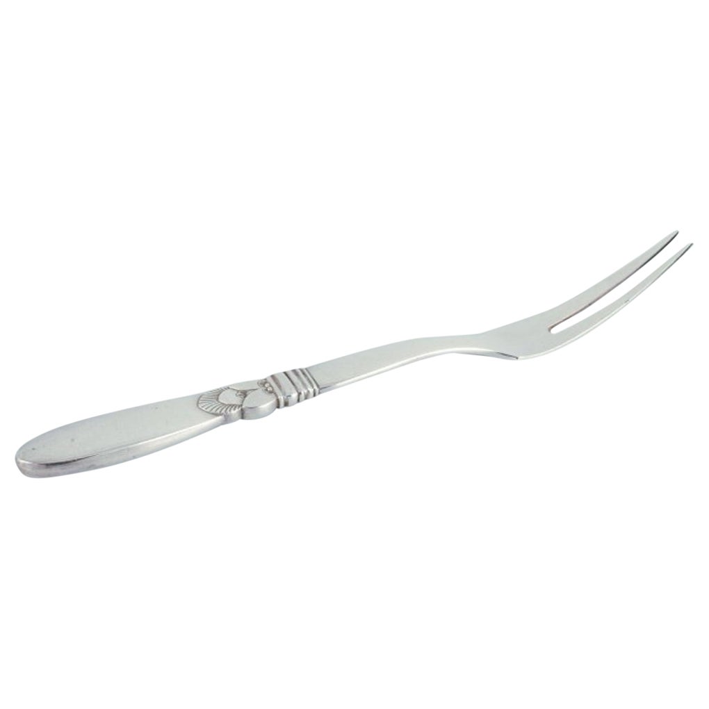 Georg Jensen Cactus. Long carving fork in all silver, sterling silver.