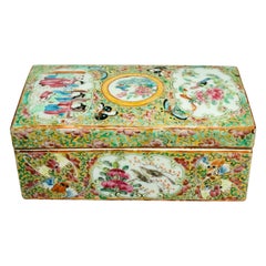 Antique Chinese Famille Rose Porcelain Box or Desk Accessory