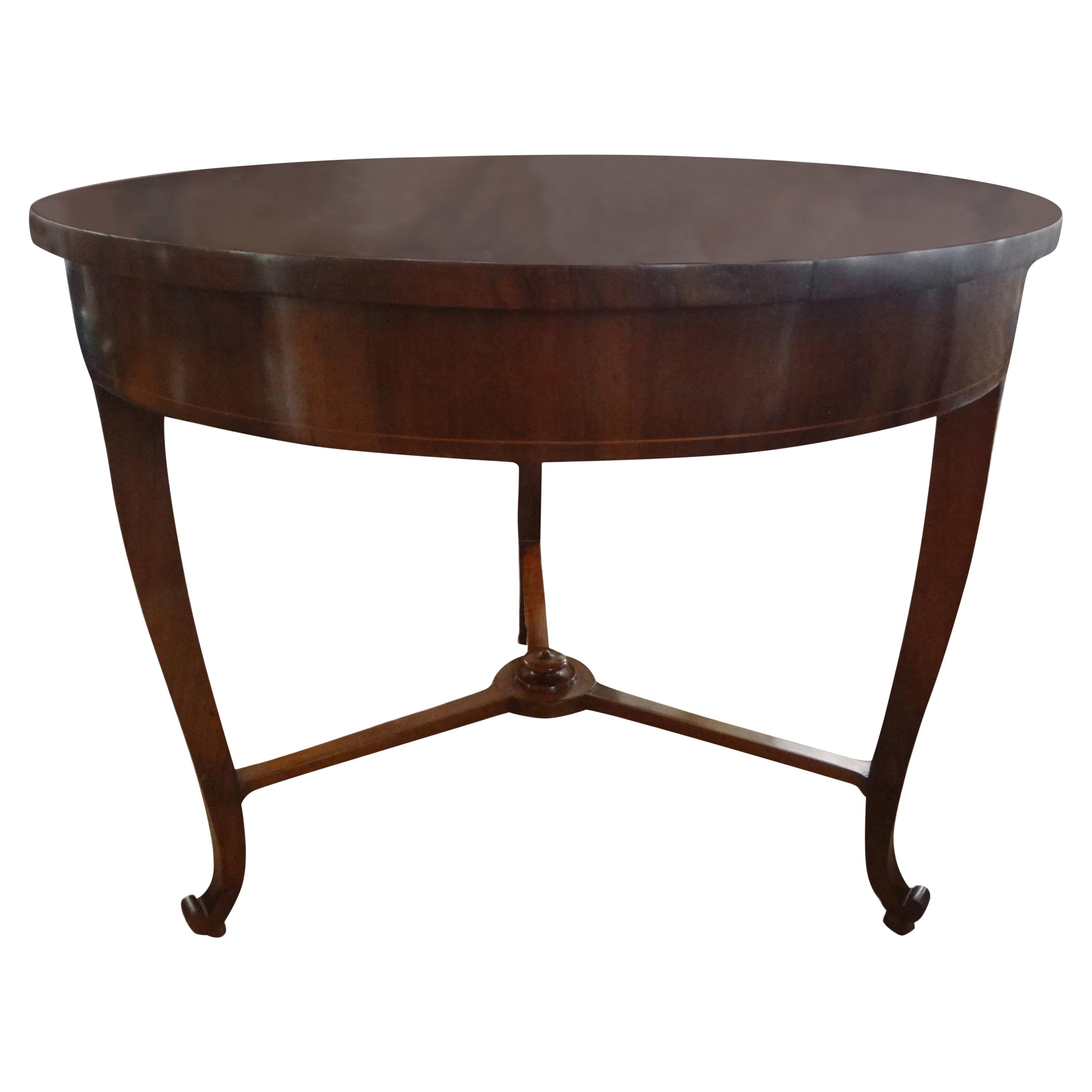 19th Century Italian Walnut Center Table Or Game Table