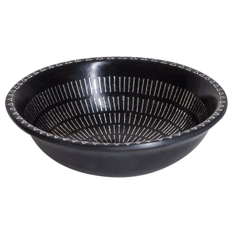 Bidri Traditional Indian Hand-made Izmir Bowl, Small