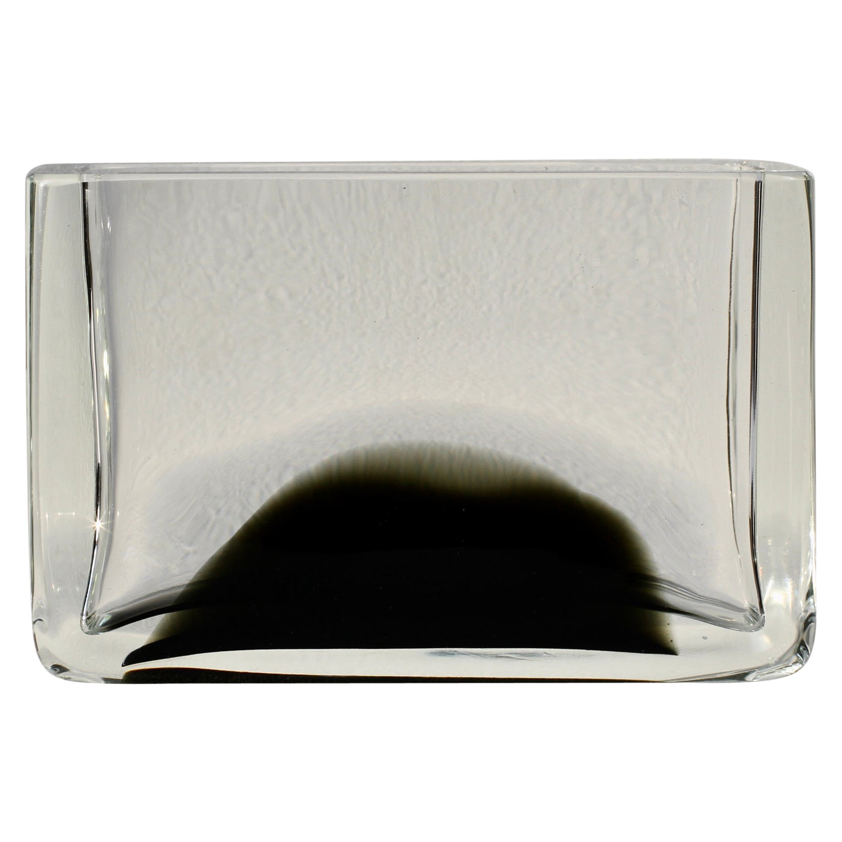 Antonio da Ros para Cenedese Jarrón italiano rectangular de cristal de Murano negro y transparente