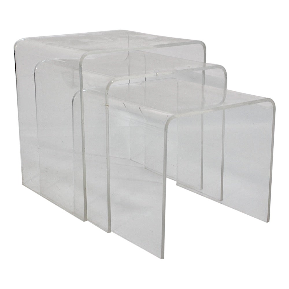 Modernista Vintage Lucite Cascada Mesas Nido Mesas Auxiliares Años 70 Italia en venta