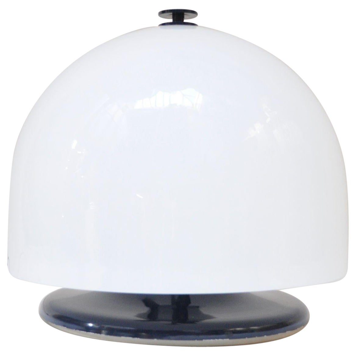 Vintage Italian Space Age Dome Mushroom Table Lamp in Enameled Metal and Acrylic For Sale