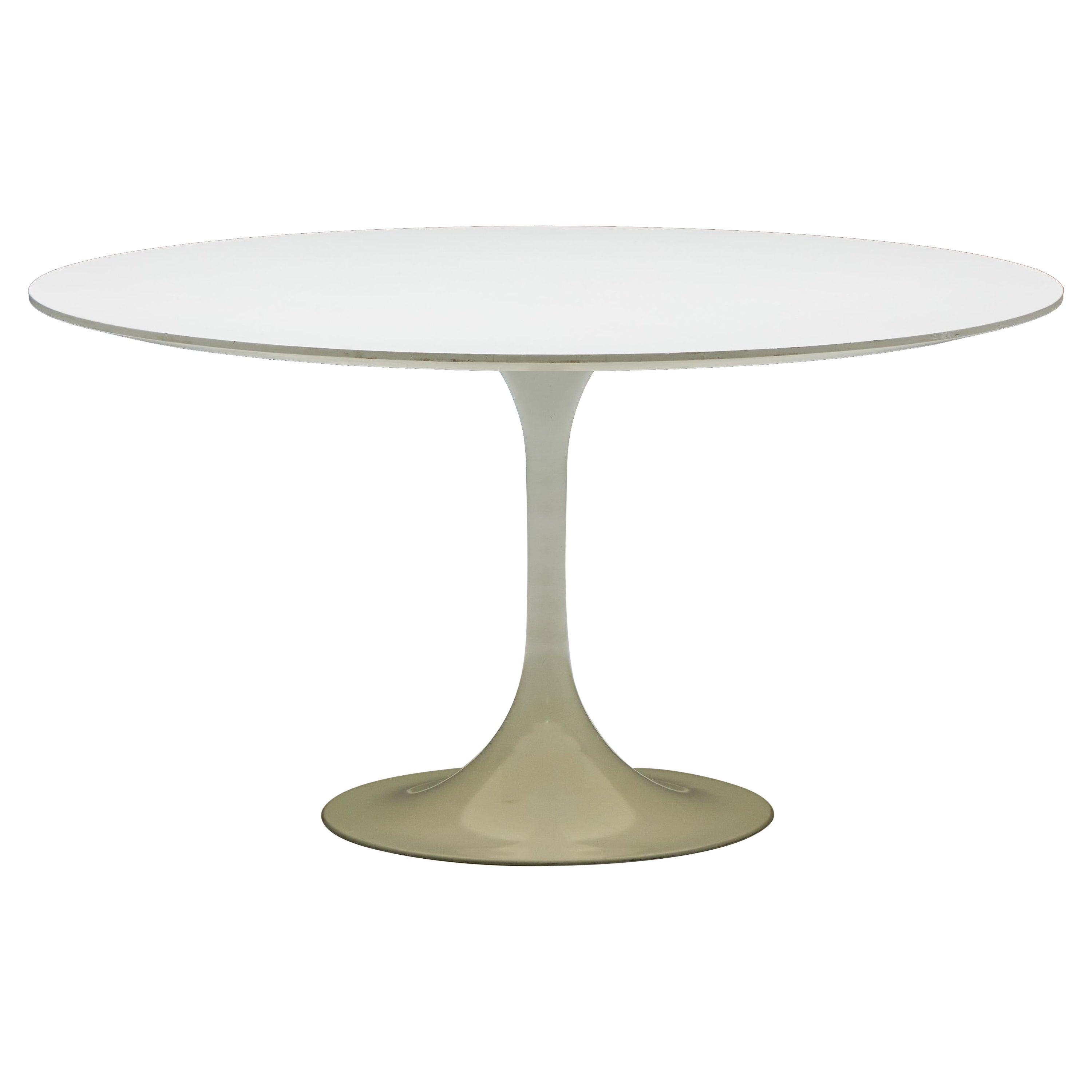 Table de salle à manger Tulip d'Eero Saarinen pour Knoll, États-Unis, années 1960 en vente