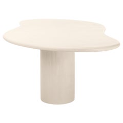 Table "Latus" contemporaine en plâtre organique naturel 320cm par Isabelle Beaumont