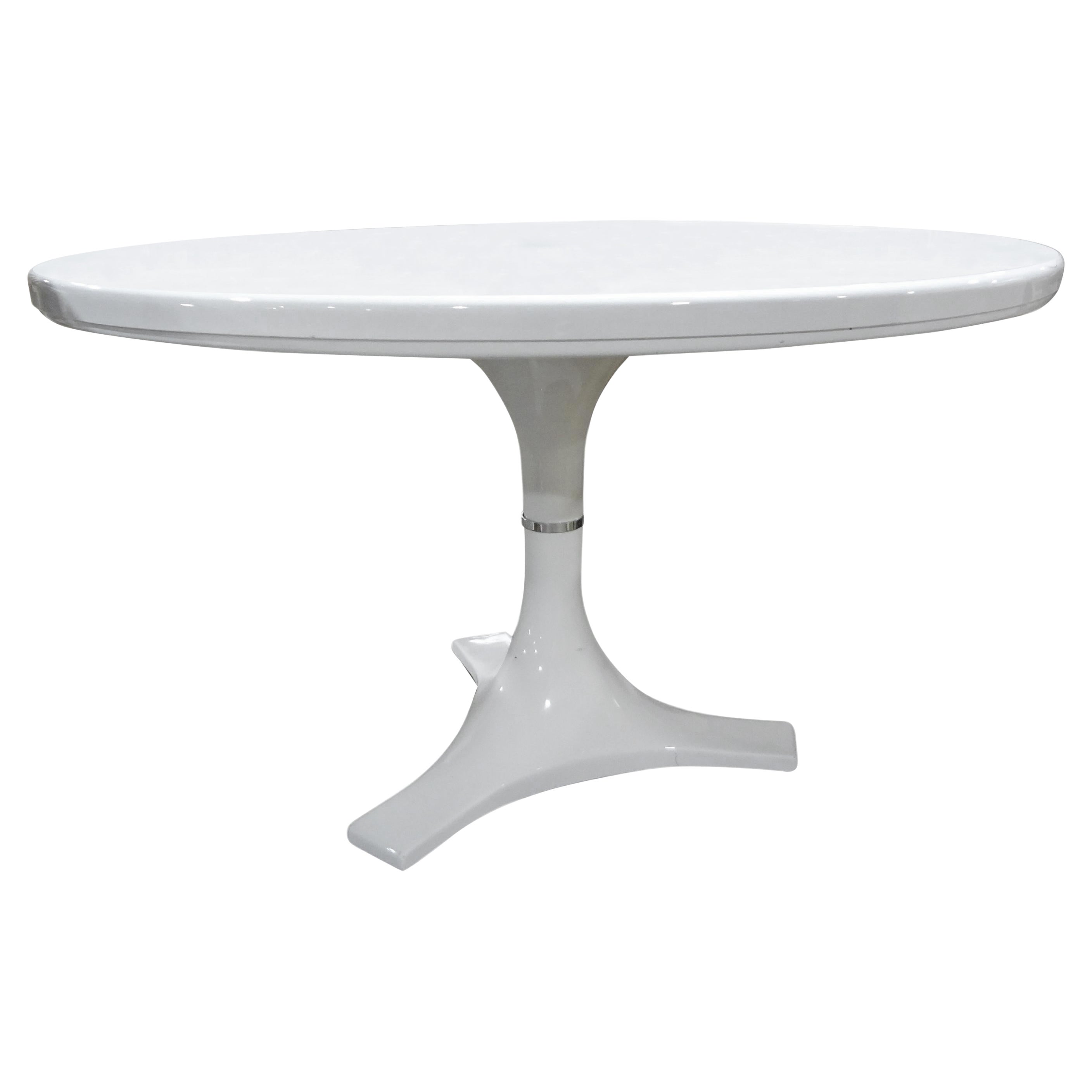 Italian Modern Table By A. Castelli Ferrieri & Ignazio Gardella For Kartell For Sale