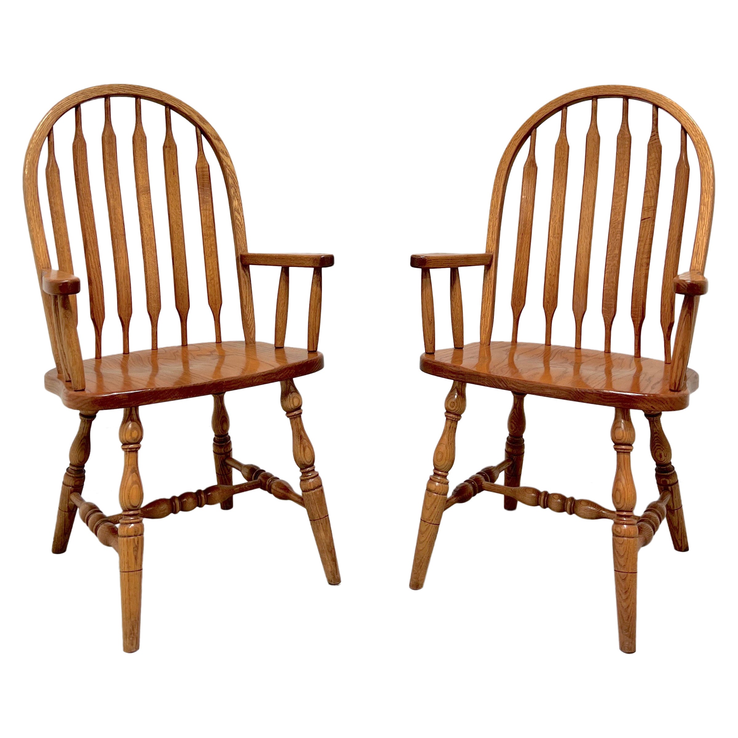 Amish Made Rockford Style Oak Windsor Dining Armchairs - Pair For Sale