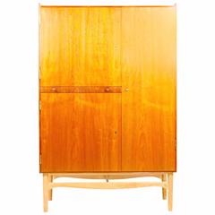 1950s Cabinet by Finn Juhl 3