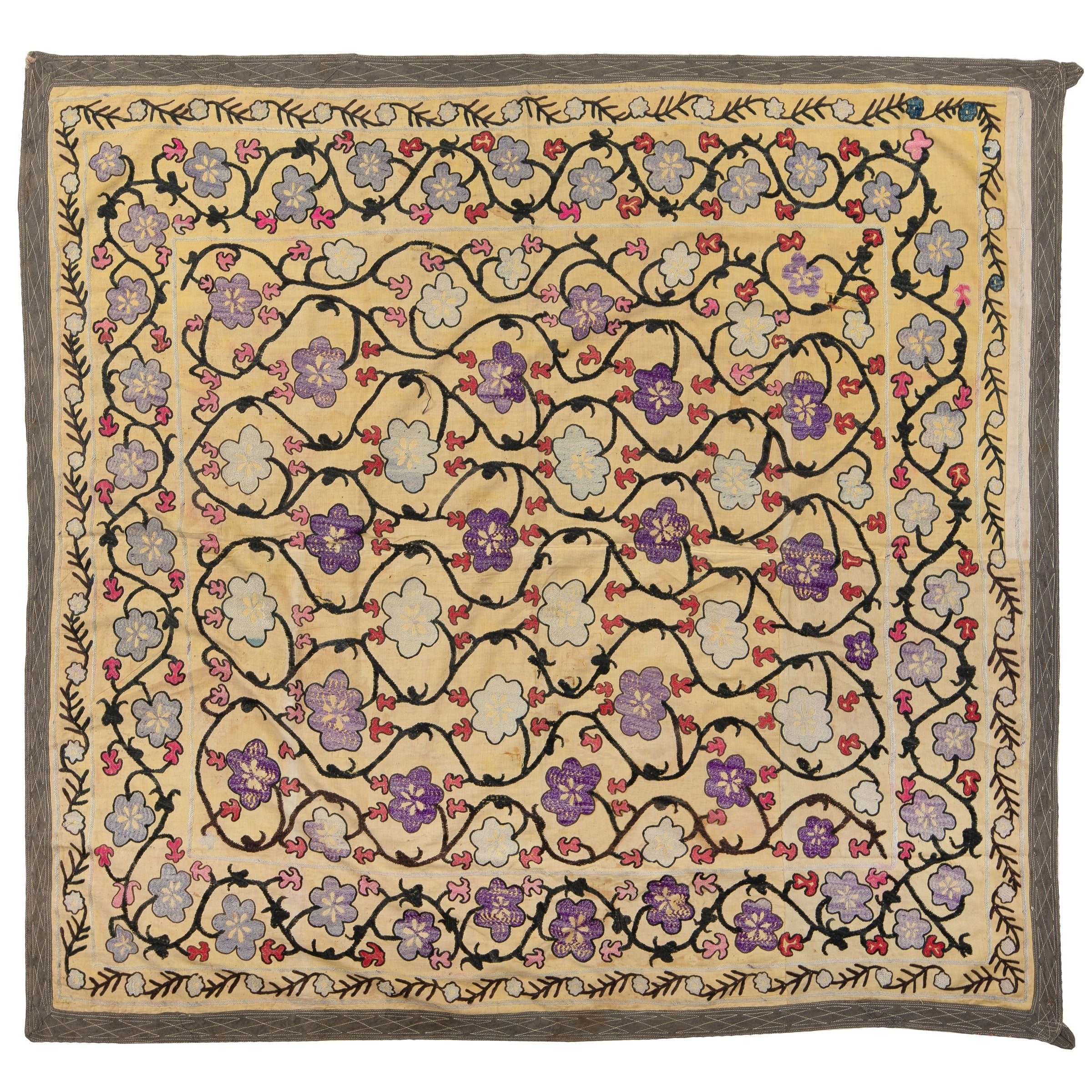 4x4.3 Ft Vintage-Wandbehang aus Seide, besticktes Textil, Tischbezug mit Nadelspitze