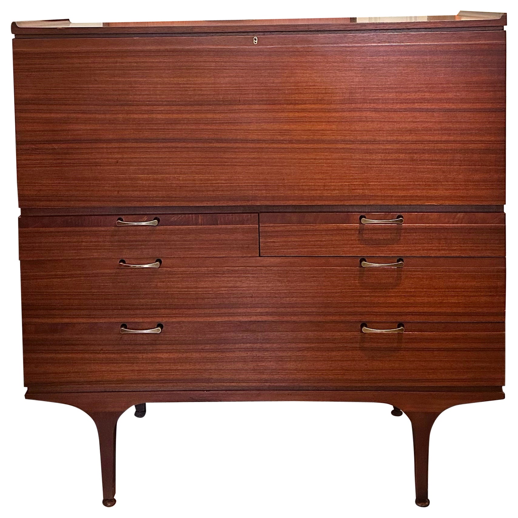 Commode/bureau/bureau en teck du milieu du siècle dernier par Meredew en vente