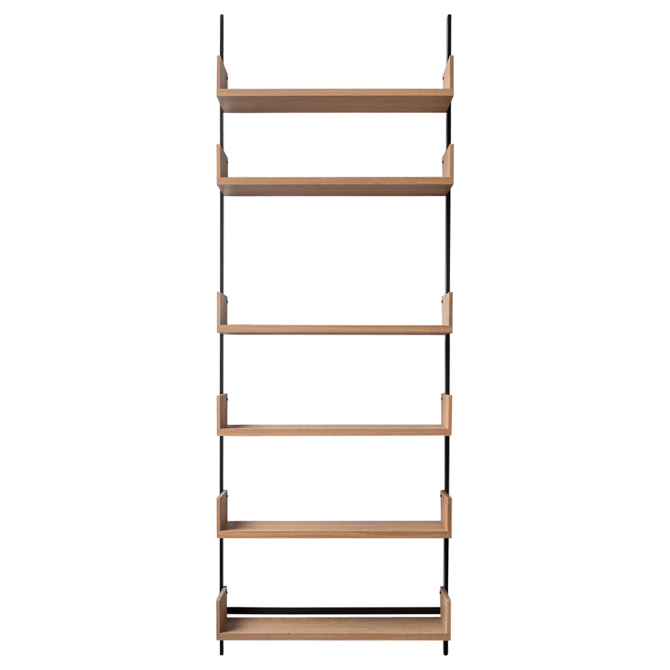 AS4 modulares Wandregal mit 32" Breite: massive Weißeiche und geschwärzter Stahl