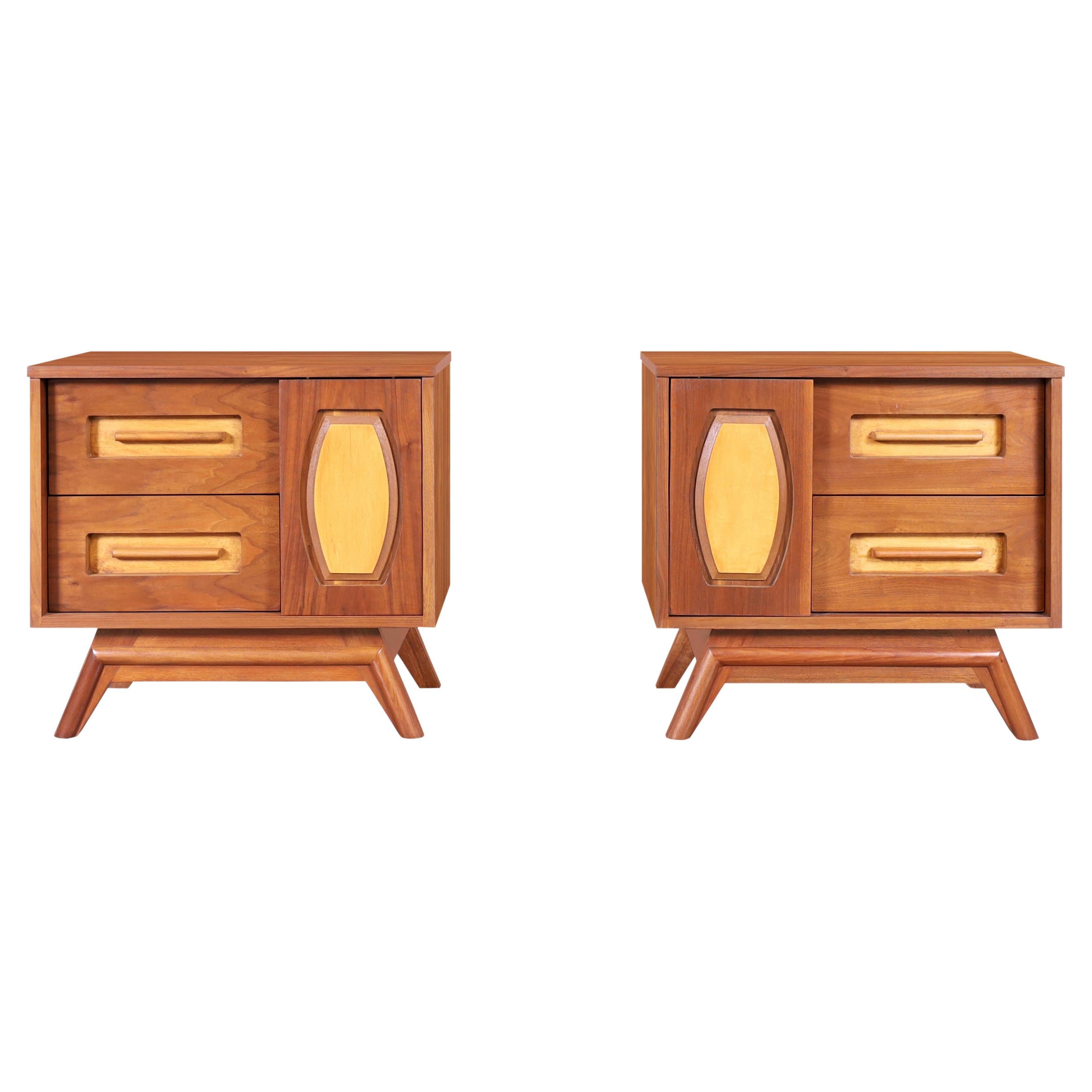 Mid-Century Modern Walnut Nightstands by Young Mfg. For Sale