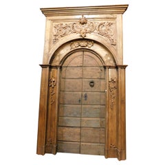 Antique Old door in poplar with nails, rustic and curtained, Italy