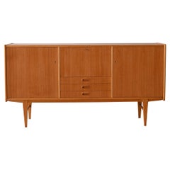 Oak sideboard with drawers