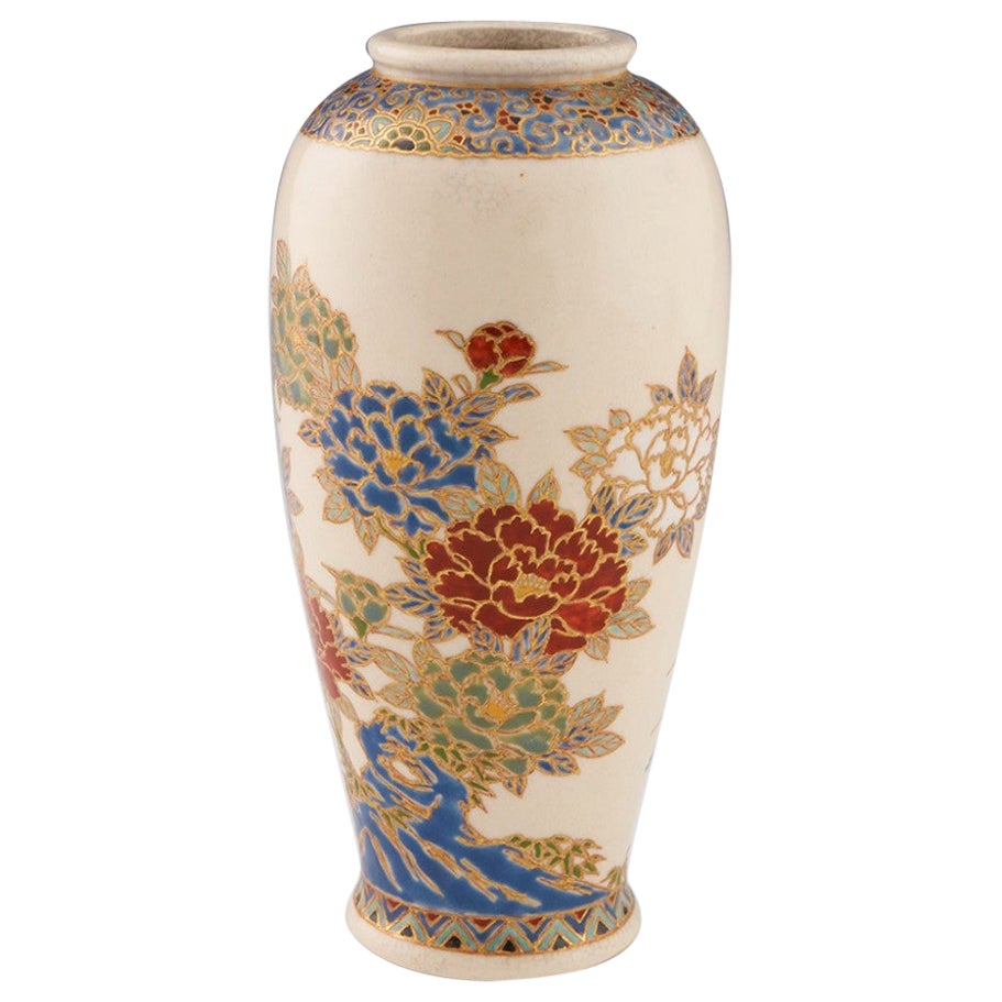Japanese Meji Period Satsuma Vase c1885 For Sale