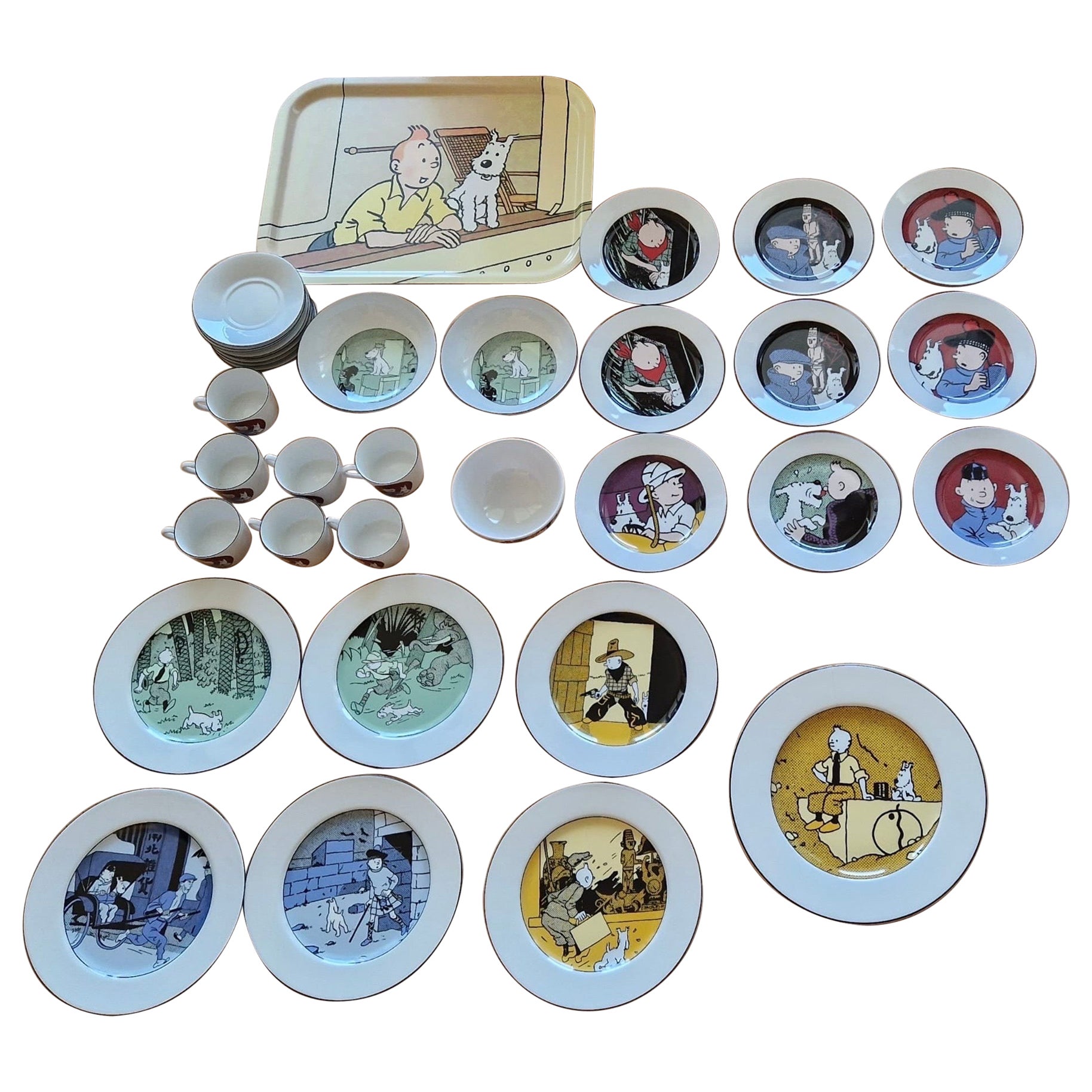 Collection of TinTin Porcelain Dish Coffee and Plate by Hergé ,  AXIS Paris 80s For Sale