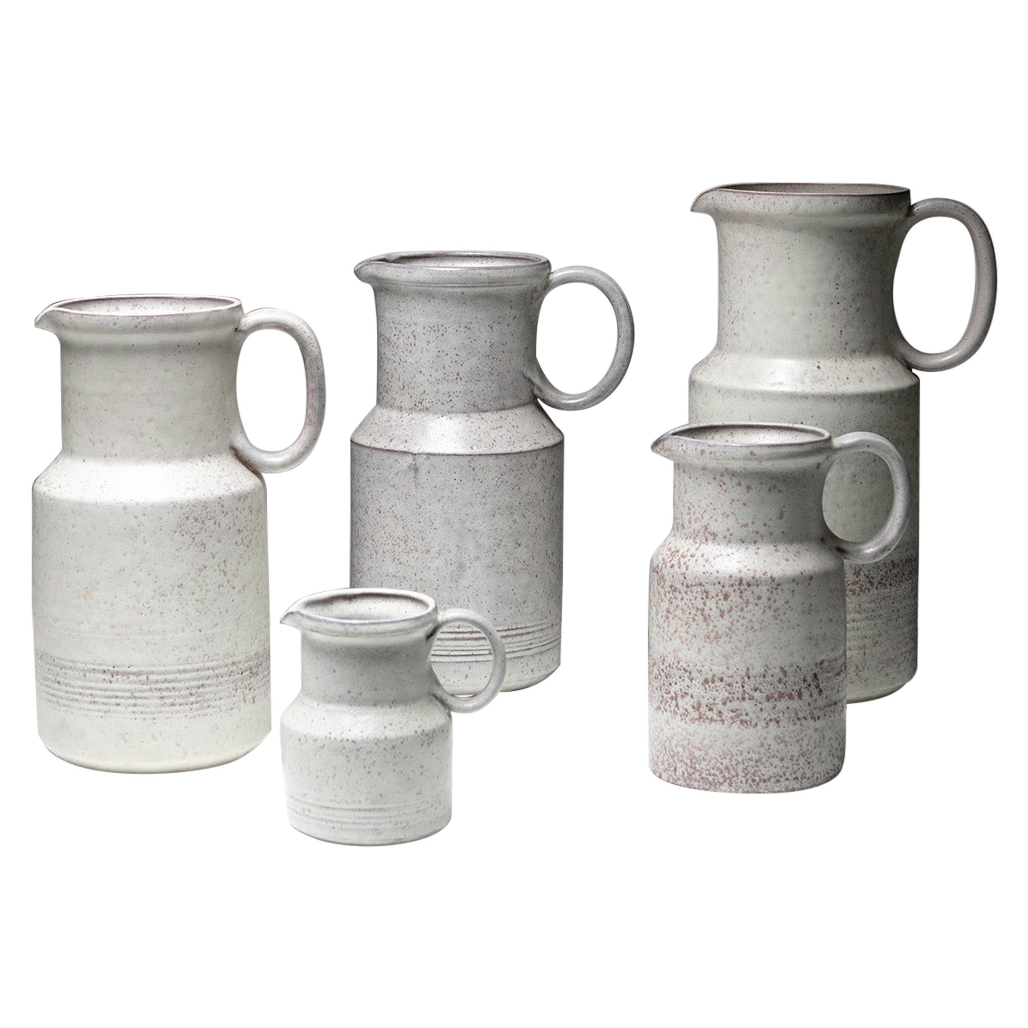 Set di cinque diverse brocche in ceramica di Alessio Tasca, Italia, anni '70