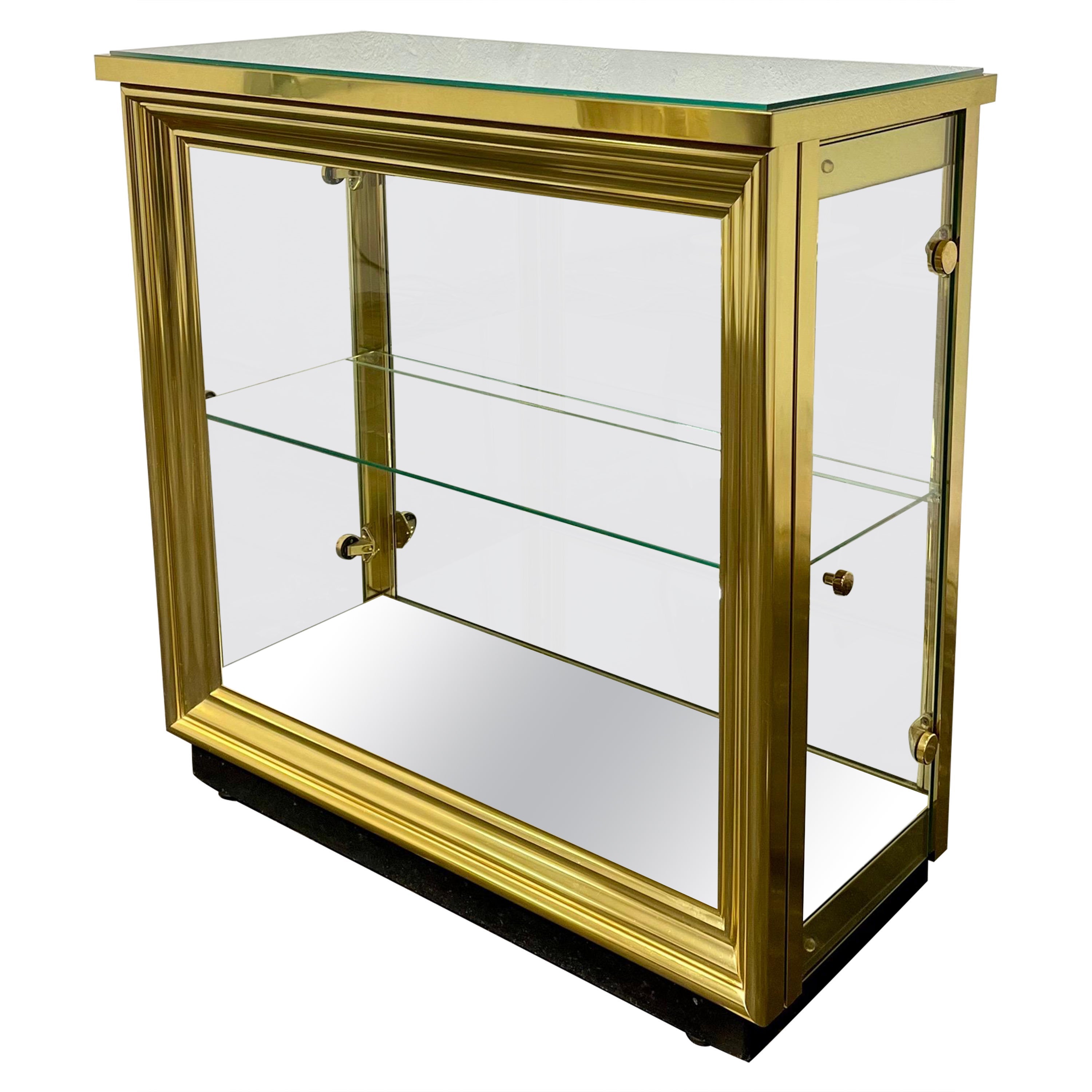 Hollywood Regency Brass & Glass Display or Curio Cabinet After Mastercraft For Sale