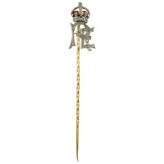  Golden Hat-pin with little Brilliants and Crown 