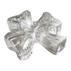 1980er Jahre Waterford Crystal Lucky Irish Shamrock Briefbeschwerer aus Kristall