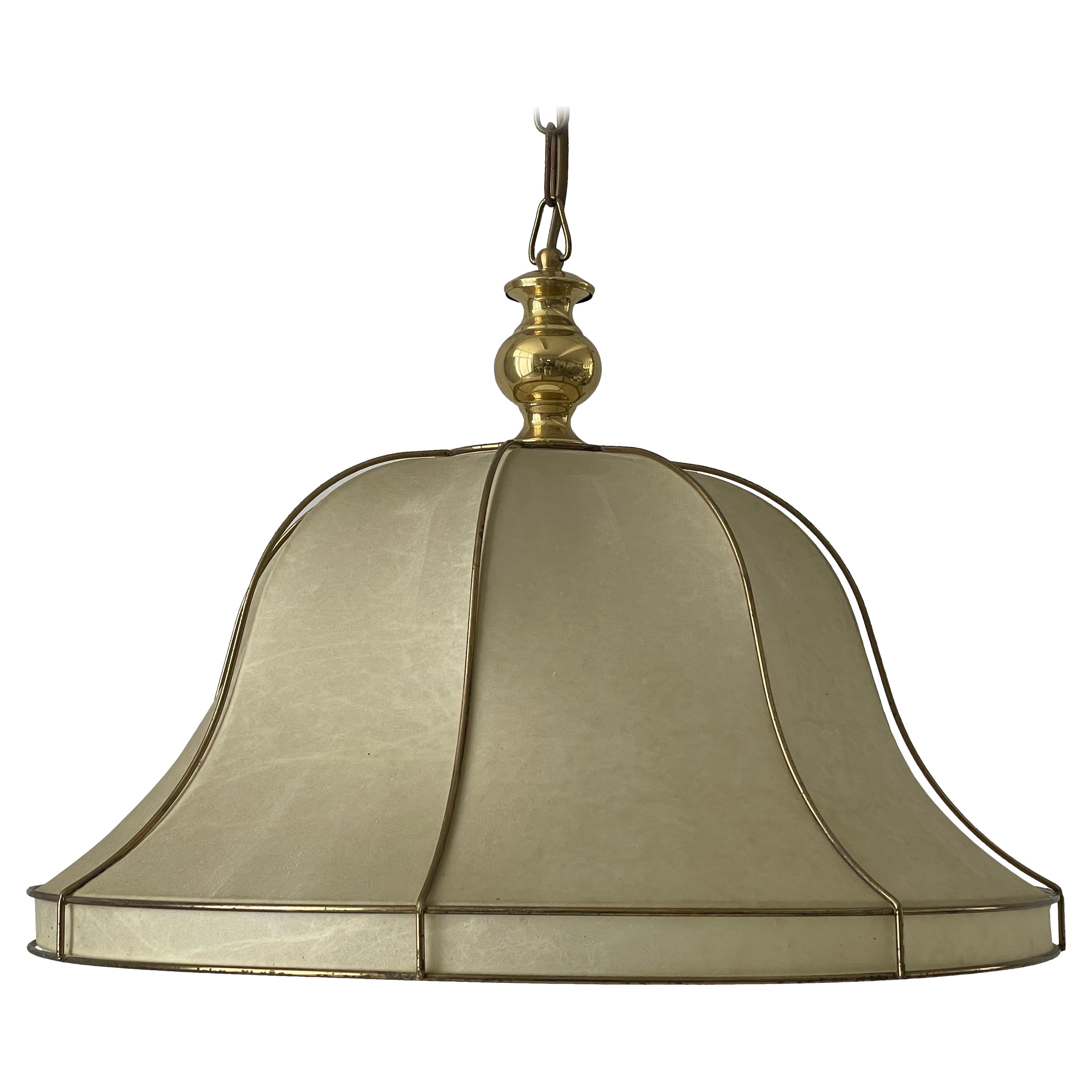 Lampe suspendue cocon avec cadre en métal doré par Goldkant, années 1960, Allemagne en vente