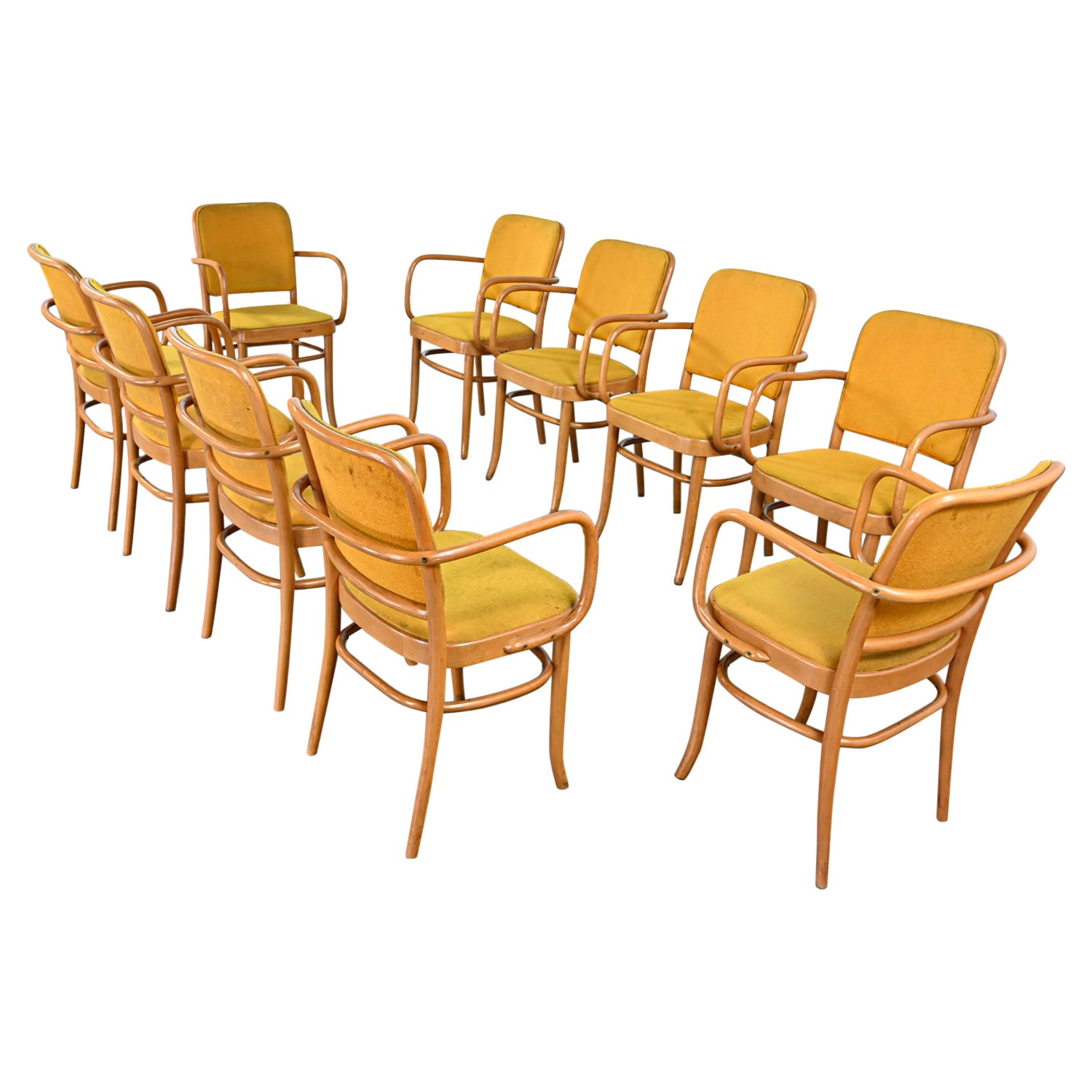 10 chaises de salle à manger Bauhaus en hêtre courbé J Hoffman Prague 811 style Thonet en vente