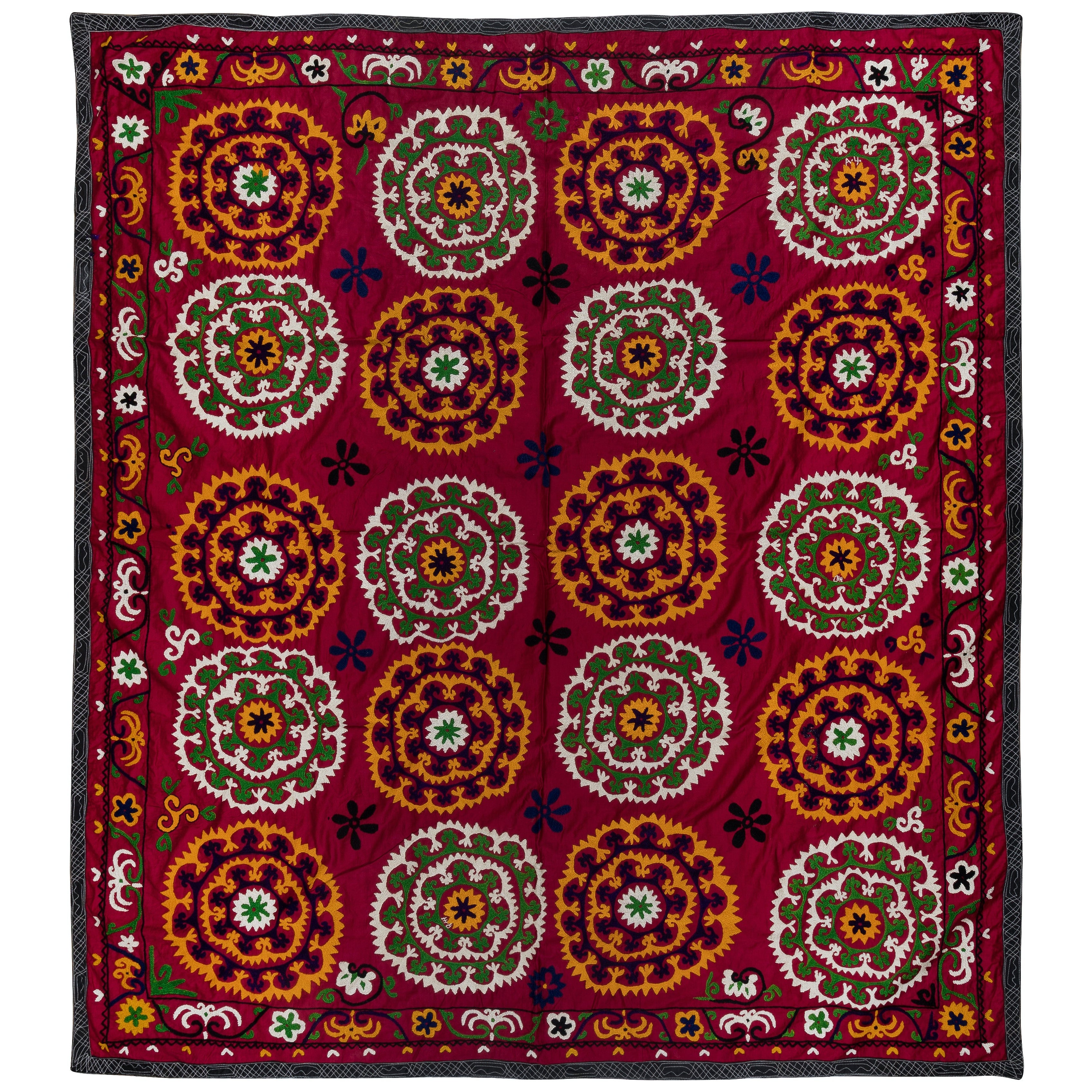 5.9x6.6 ft Unique Silk Suzani Wall Hanging, Vintage Embroidered Red Bed Cover For Sale
