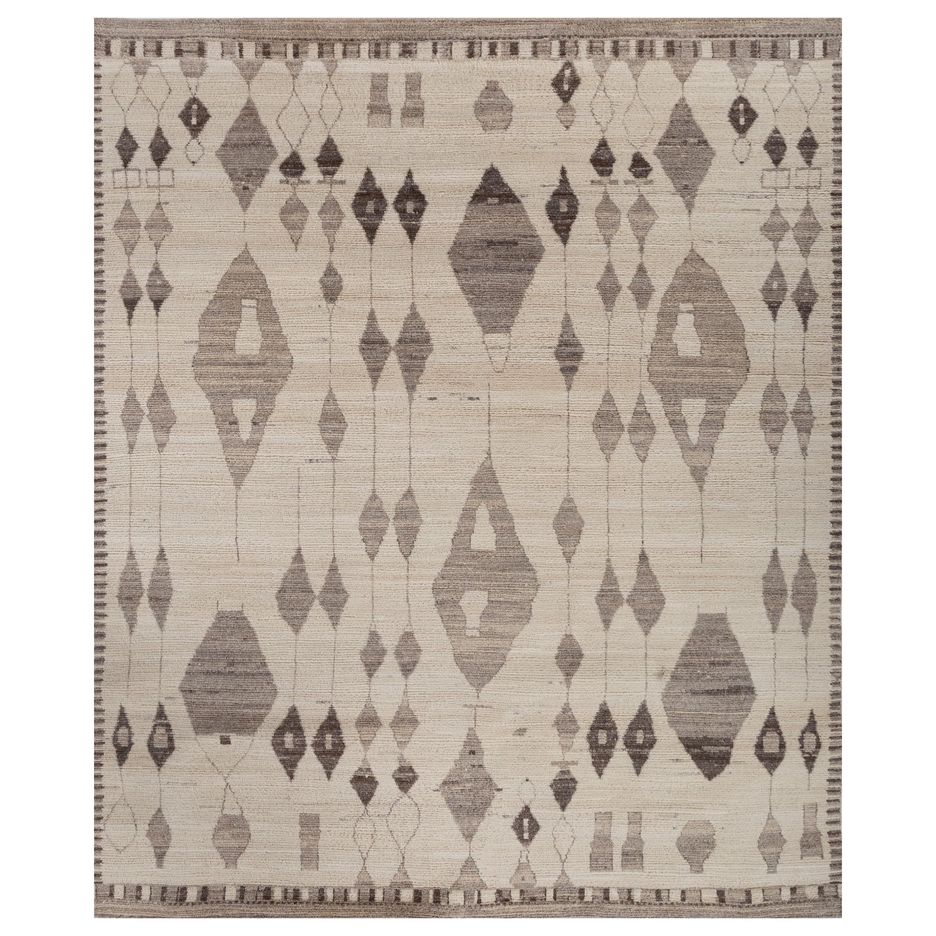 Luminary Whispers Natürlicher Weißer & natürlicher Beige 180x270 cm Handgeknüpfter Teppich in Beige im Angebot