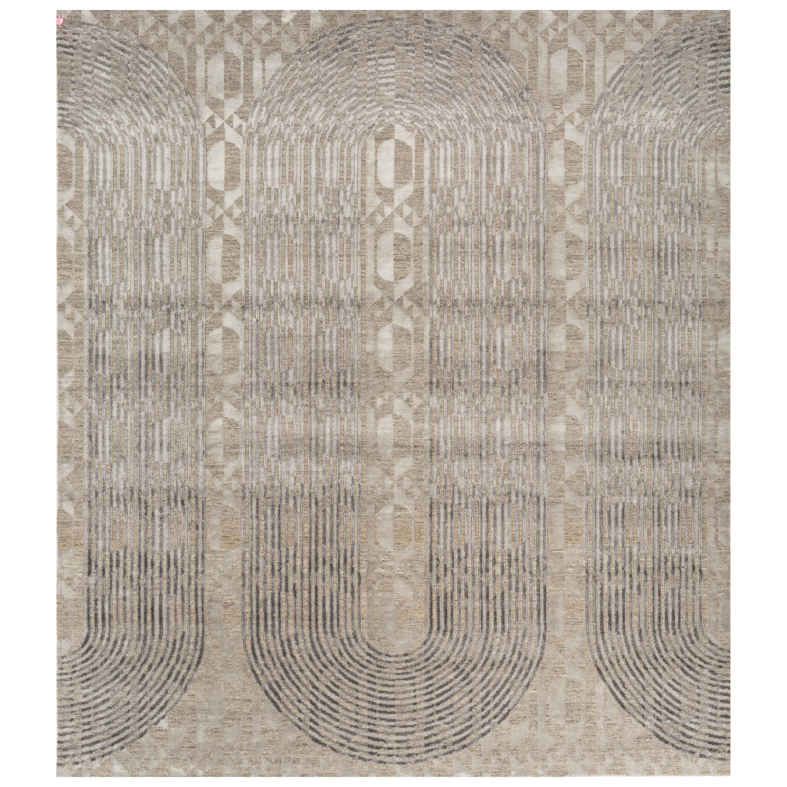 Urban elegance natural gray & liquorice 240X300 cm handknotted rug For Sale