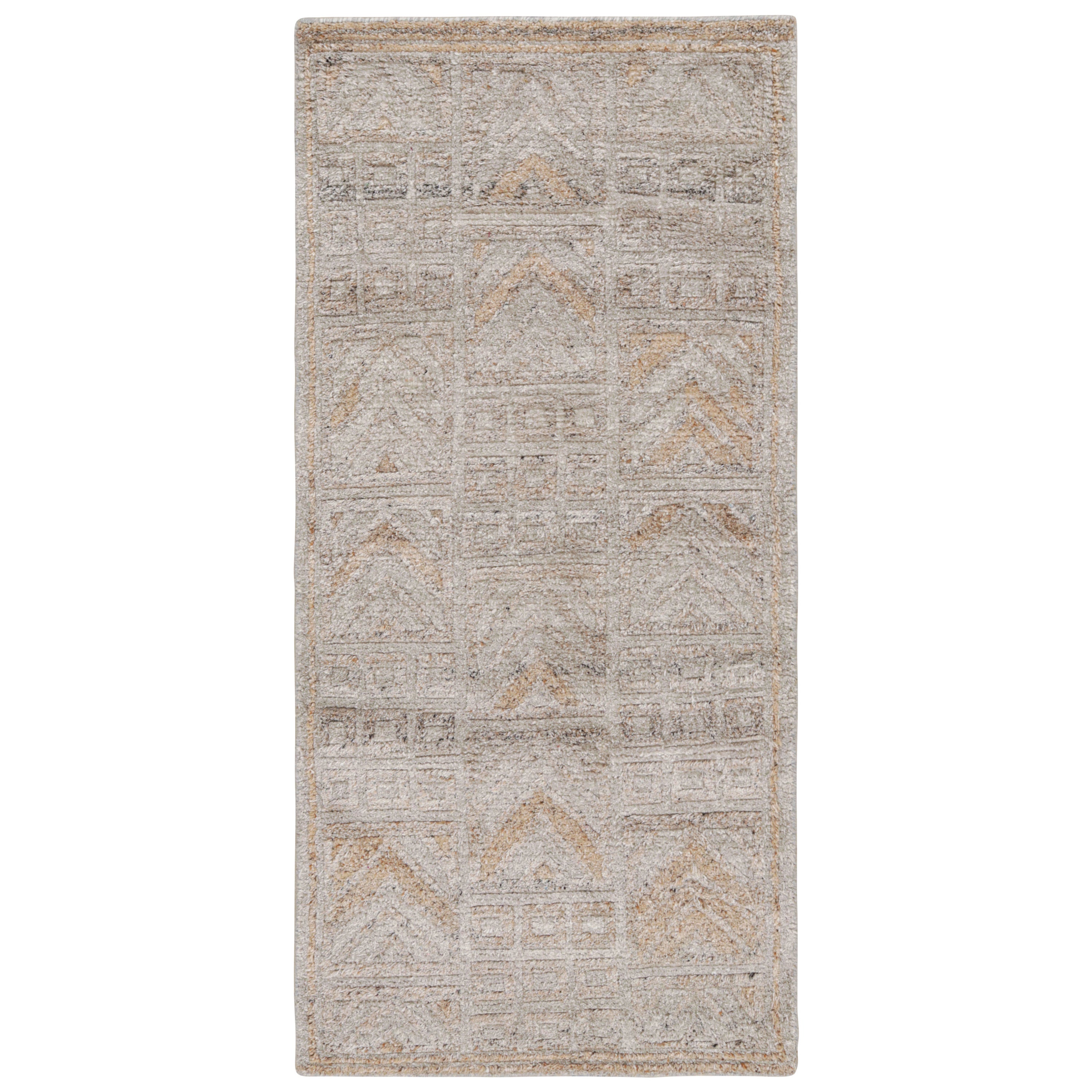 Rug & Kilim’s Outdoor Scandinavian Style Runner in Gray with Geometric Patterns For Sale