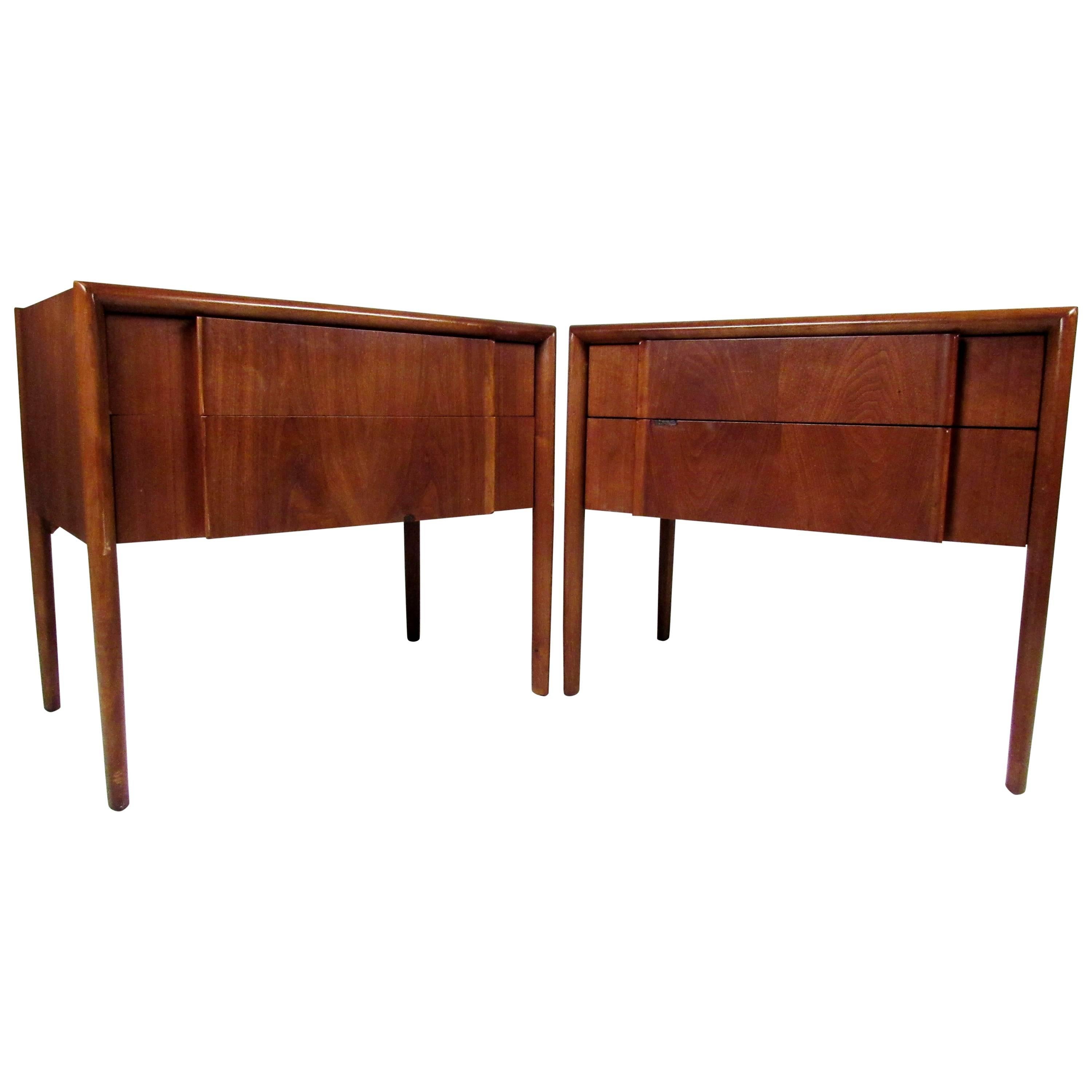 Pair of Midcentury Nightstands by Drexel