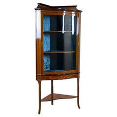 Late-19th Century English Corner Cabinet in Brown