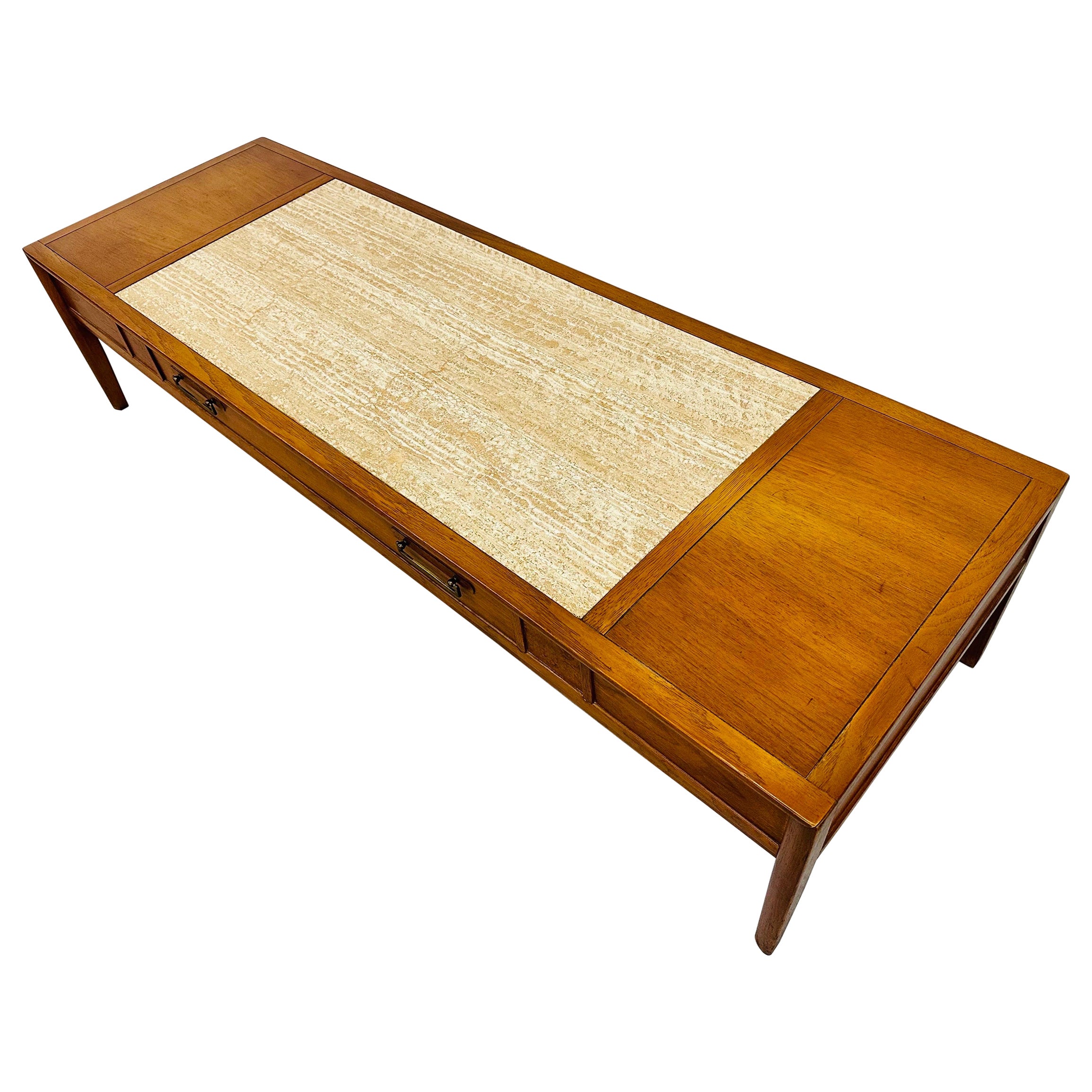 Table basse vintage en noyer et travertin de Drexel en vente