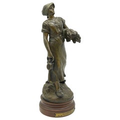 Antique Bronze sculpture Glaneuse signed Maurice Constant around 1890