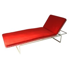 Rare Indoor Wire Upholstered Chaise Lounge par Richard Schultz pour Knoll