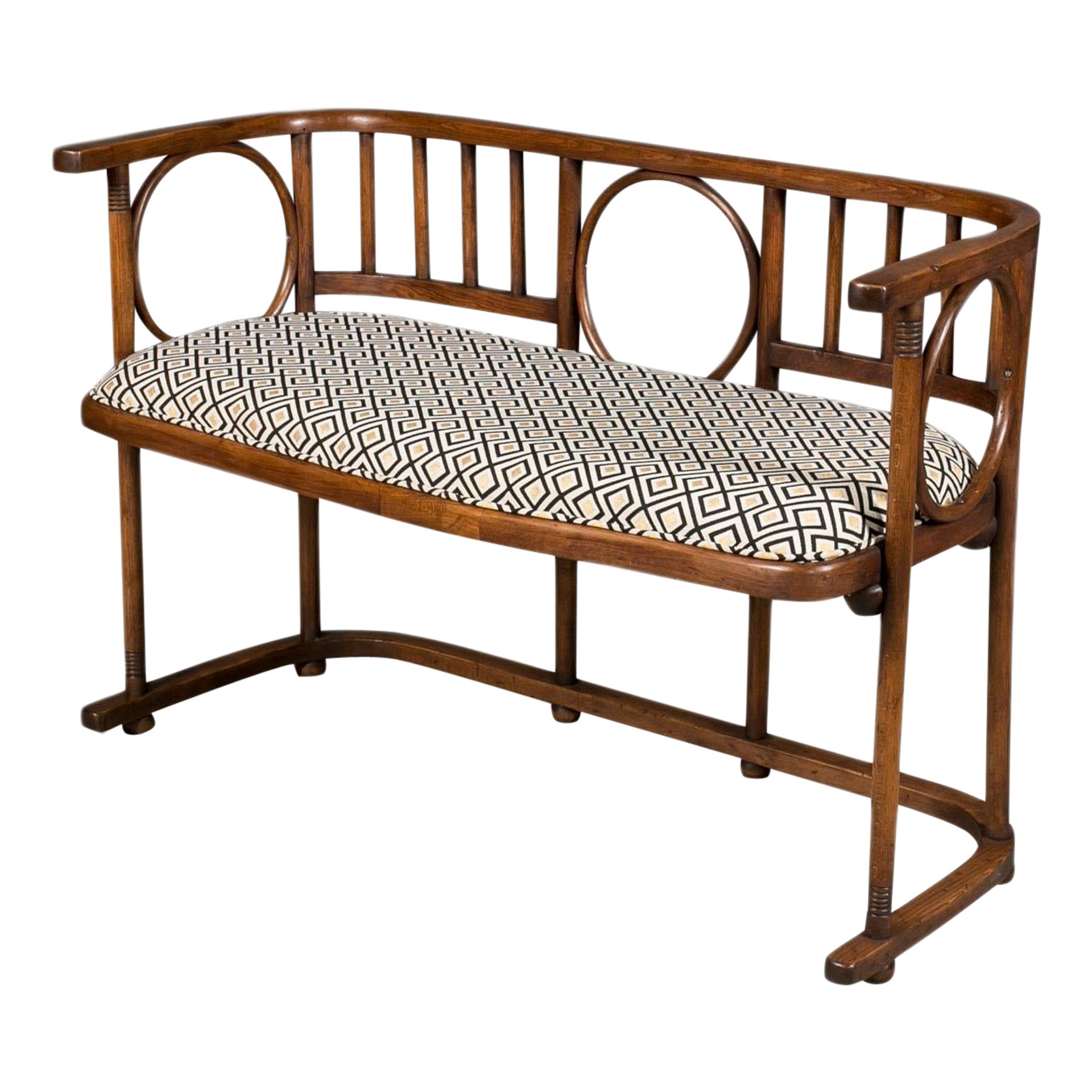 Early 20th Century Bentwood Bench Settee by J. Hoffmann for Thonet - Mundus For Sale