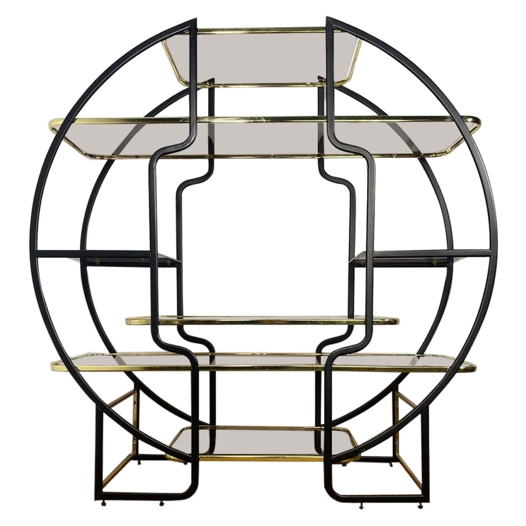 Hollywood Regency Circular Étagère or Vitrine in Gold and Black For Sale