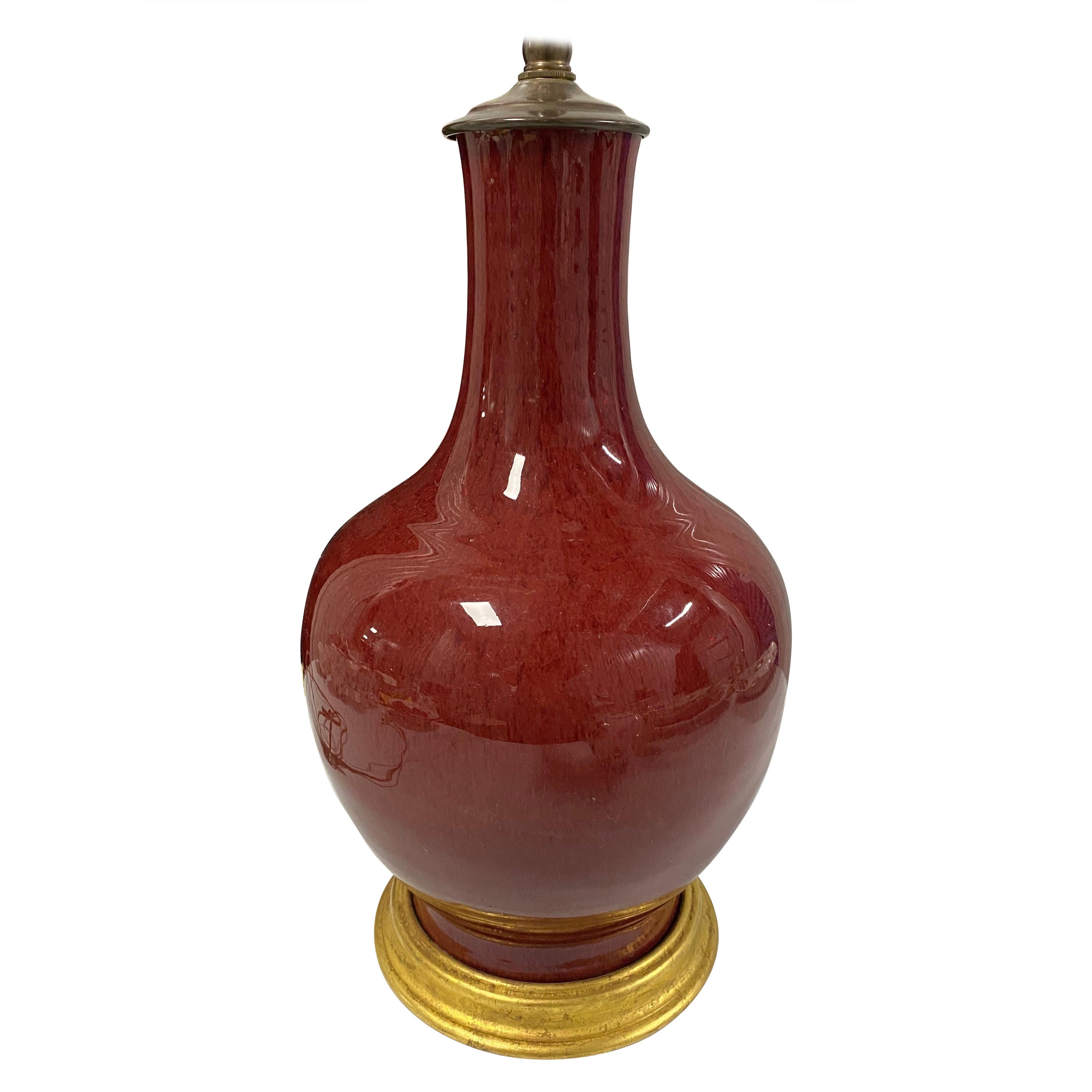 Vase rouge glacé chinois A.I.C. transformé en lampe, C.C.